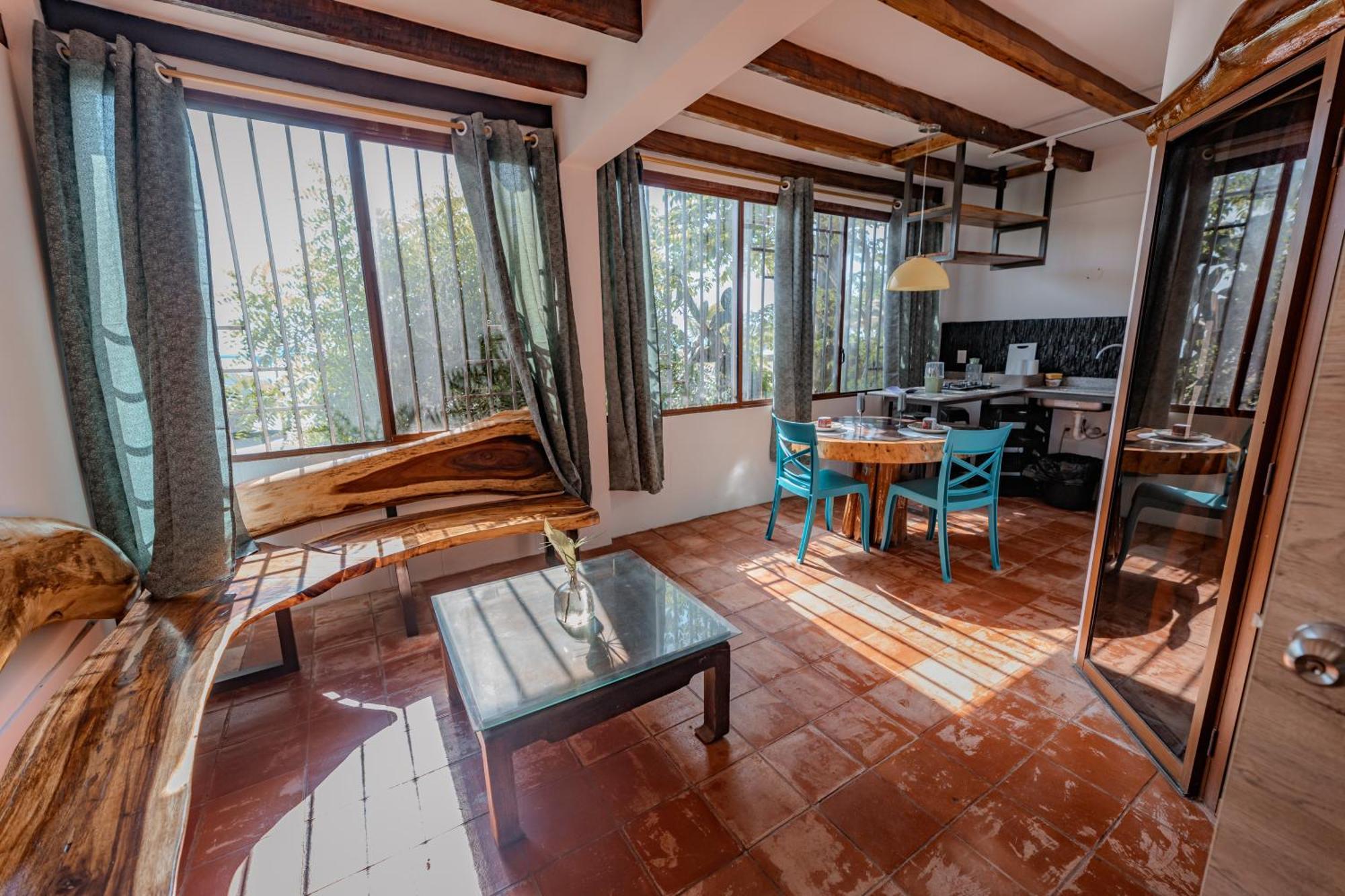 Hotel Nantu Hosteria Puerto Lopez Bagian luar foto