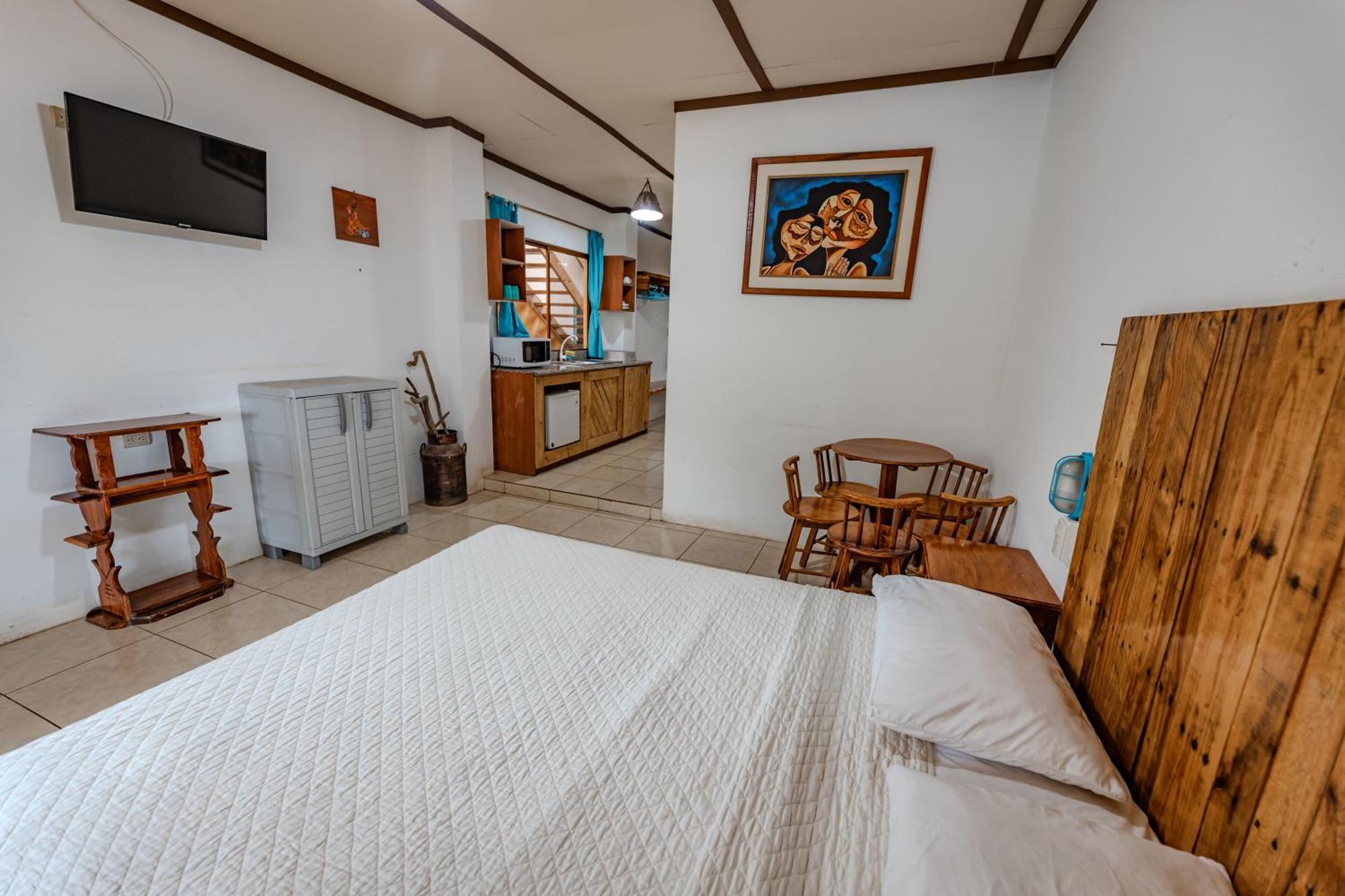 Hotel Nantu Hosteria Puerto Lopez Bagian luar foto