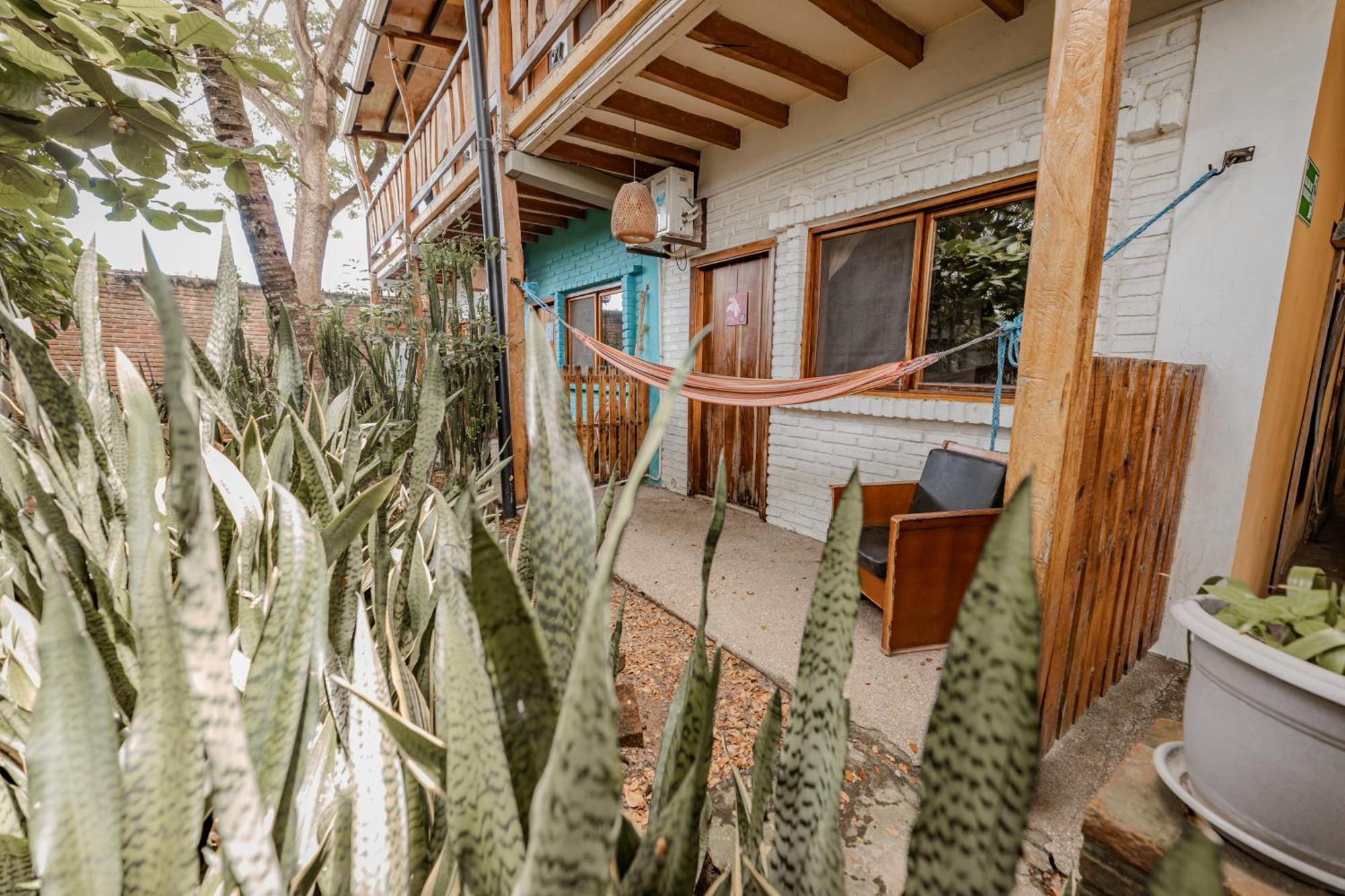 Hotel Nantu Hosteria Puerto Lopez Bagian luar foto