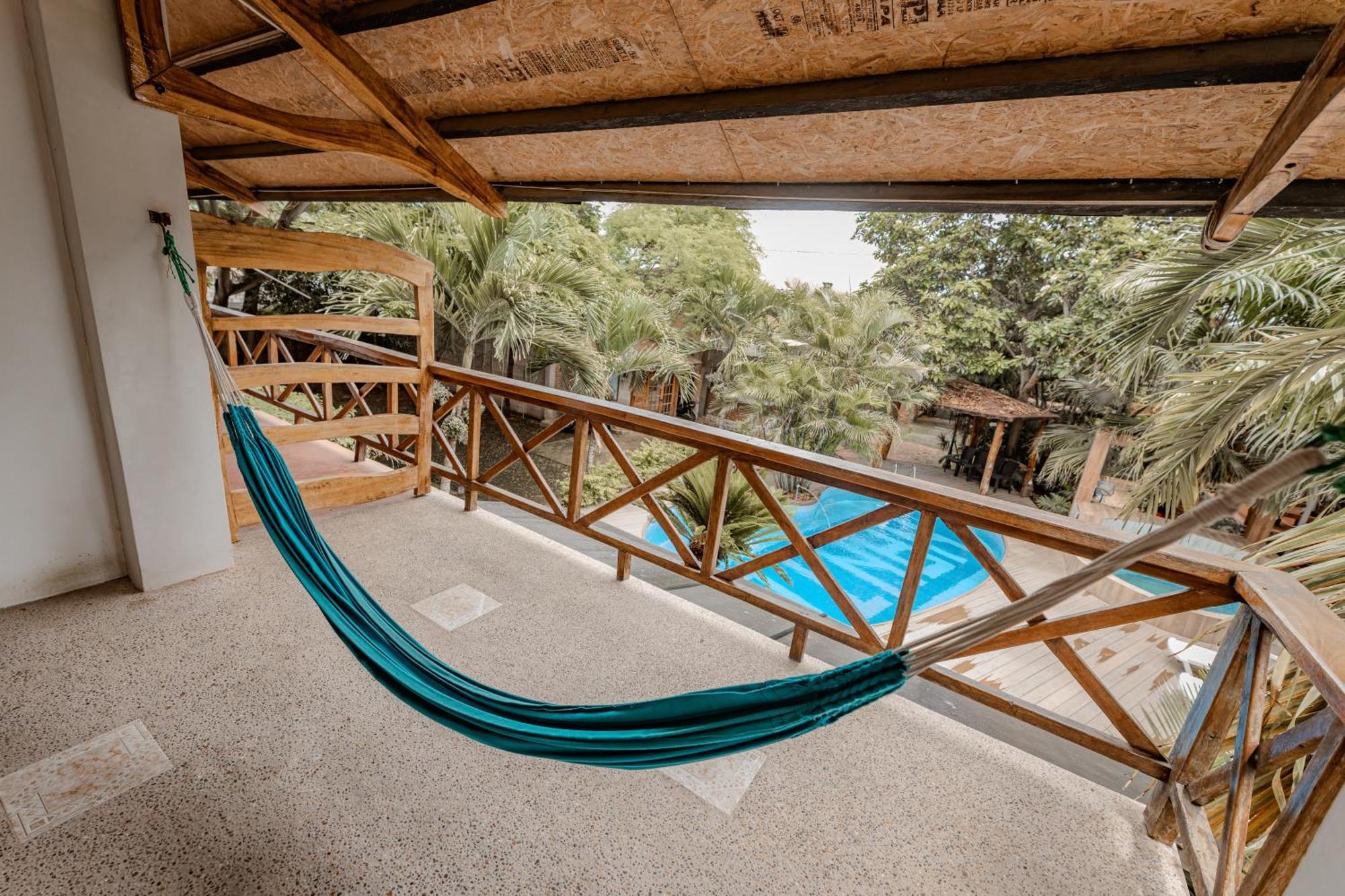 Hotel Nantu Hosteria Puerto Lopez Bagian luar foto